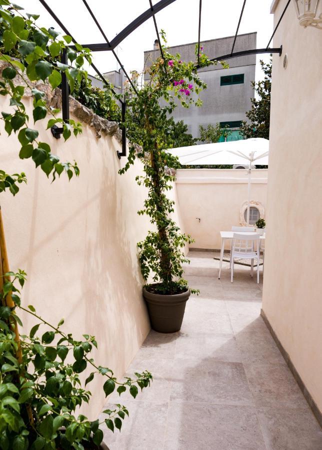 Villa Aurelia Suites And Apartments Locorotondo Exterior foto